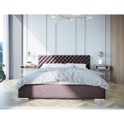 Łóżko pikowane Figgo w pokoju w kolorze różowym