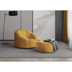 zestaw wypoczynkowy loft fotel + pufa w aranżacji w salonie żółta