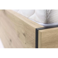 Nowoczesne łóżko CAYA z pojemnikiem i lamelami