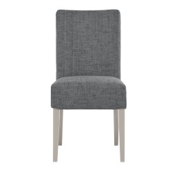 Krzesło tapicerowane FREYA – Bouclé RAVEN, nogi drewniane